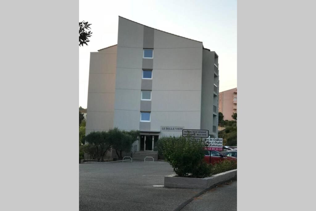 Studio Meuble Classe 2 Etoiles - 30M² Gréoux-les-Bains Eksteriør billede