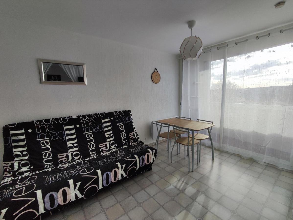 Studio Meuble Classe 2 Etoiles - 30M² Gréoux-les-Bains Eksteriør billede